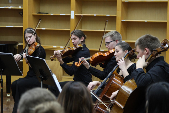 Students and Teachers of the Liszt Academy Visited Seoul