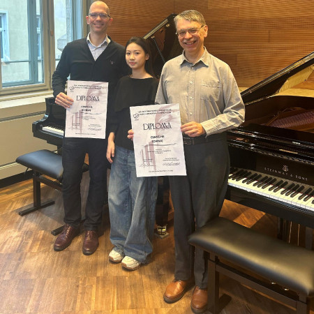 Chinese guest student won first prize in Serbia