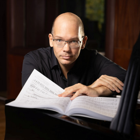 Associate Professor of the Liszt Academy visits Southeast Asia