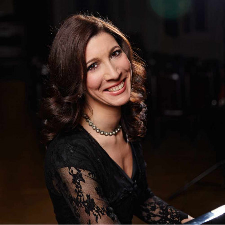 Emese Mali