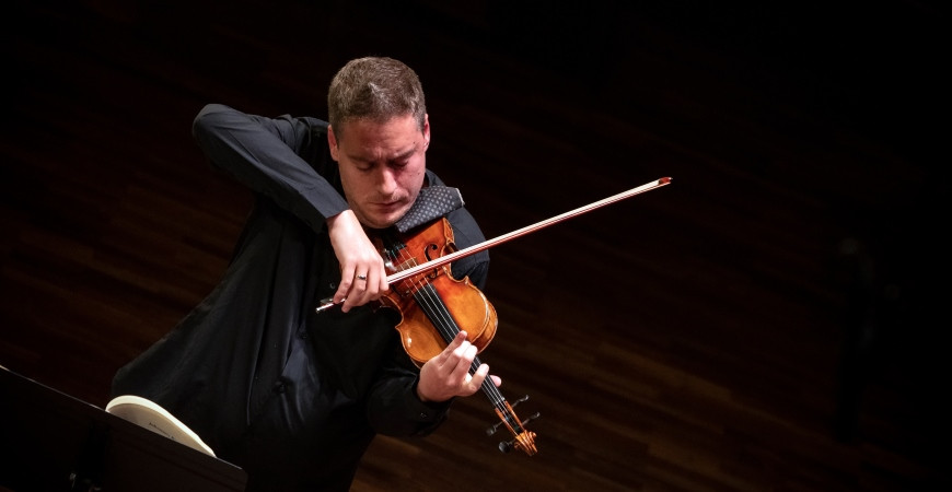 Kristóf Baráti & Liszt Academy String Orchestra